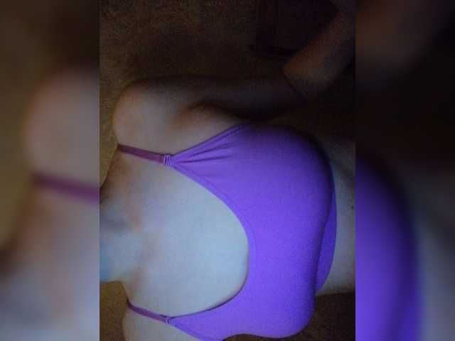 Capturi de ecran de difuzare Yasmin84