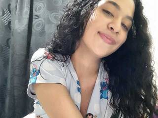 Chat video erotic YessiAlbani