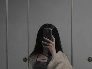 Chat video erotic YiYi-sweet