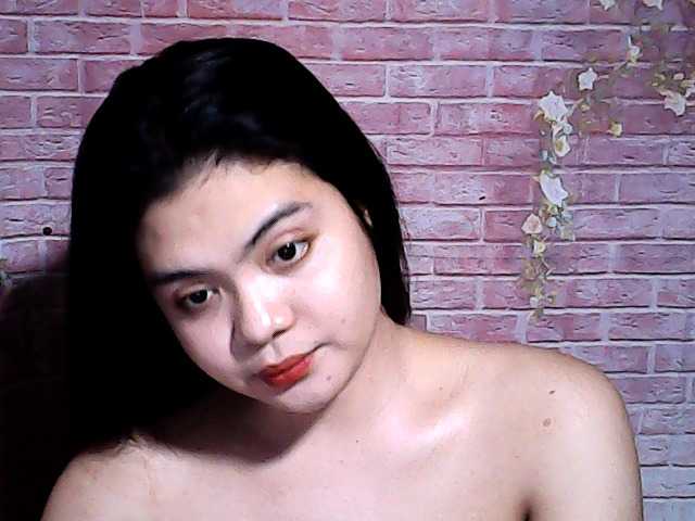 Capturi de ecran de difuzare YoungSlave4u