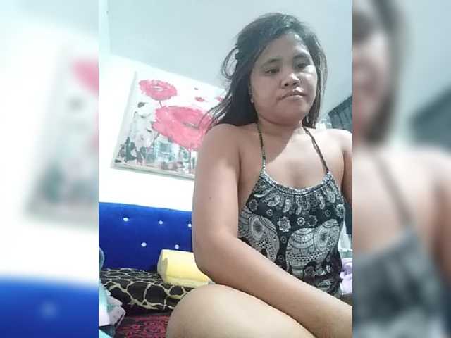 Capturi de ecran de difuzare YourGirl9