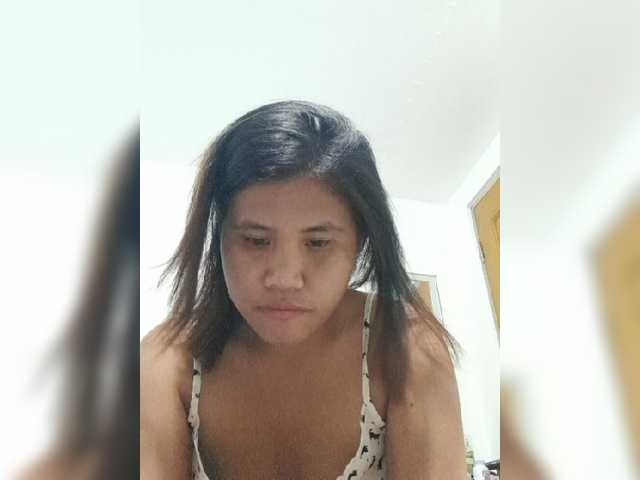 Capturi de ecran de difuzare YourGirl9