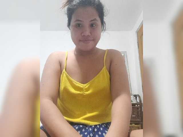 Capturi de ecran de difuzare YourGirl9