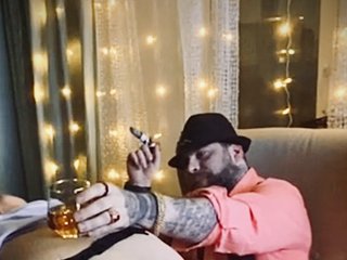 Chat video erotic YuGoVi