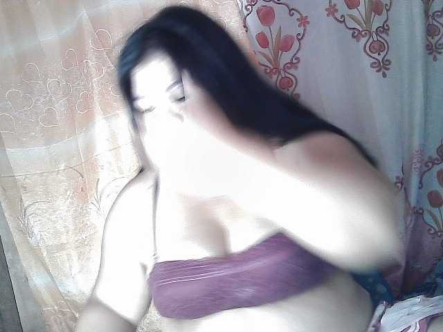 Capturi de ecran de difuzare yummy-ass-pinay