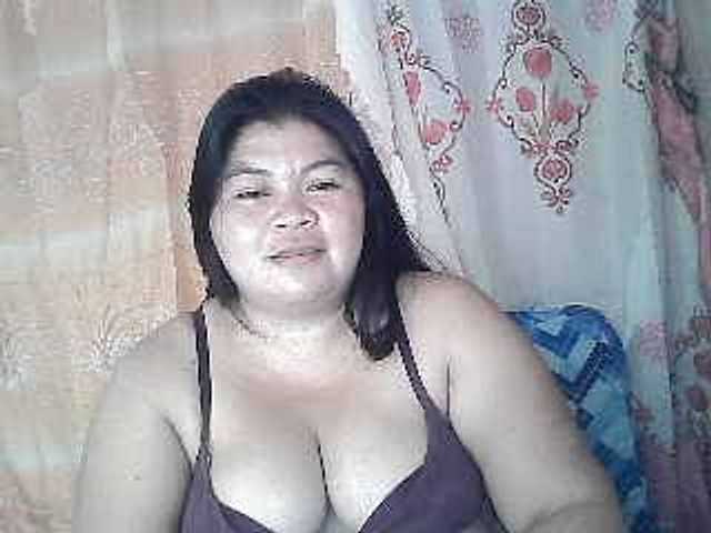 Capturi de ecran de difuzare yummy-ass-pinay