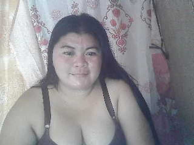Capturi de ecran de difuzare yummy-ass-pinay