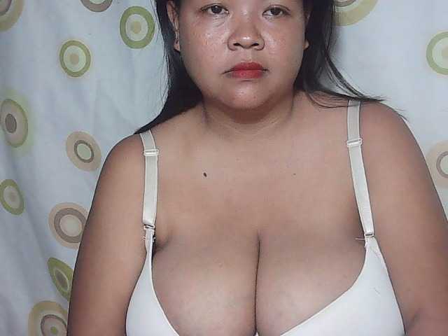 Capturi de ecran de difuzare yummytits28