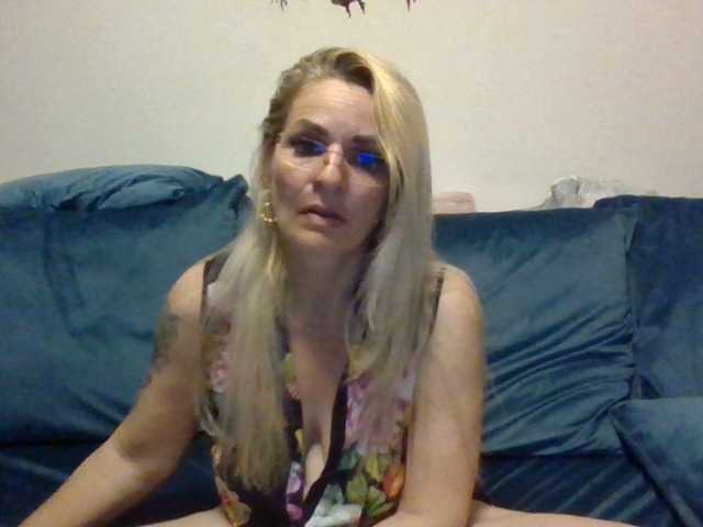 Capturi de ecran de difuzare yzabel