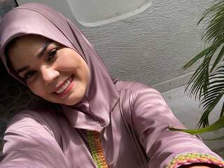 Chat video erotic ZareenMajluf