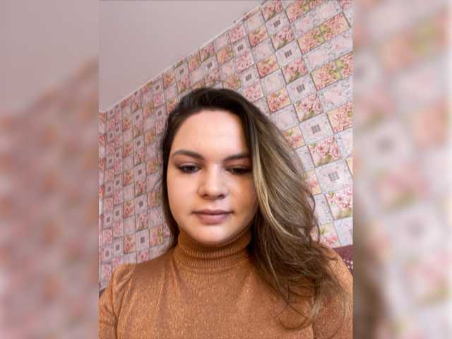 Capturi de ecran de difuzare Zaykakams